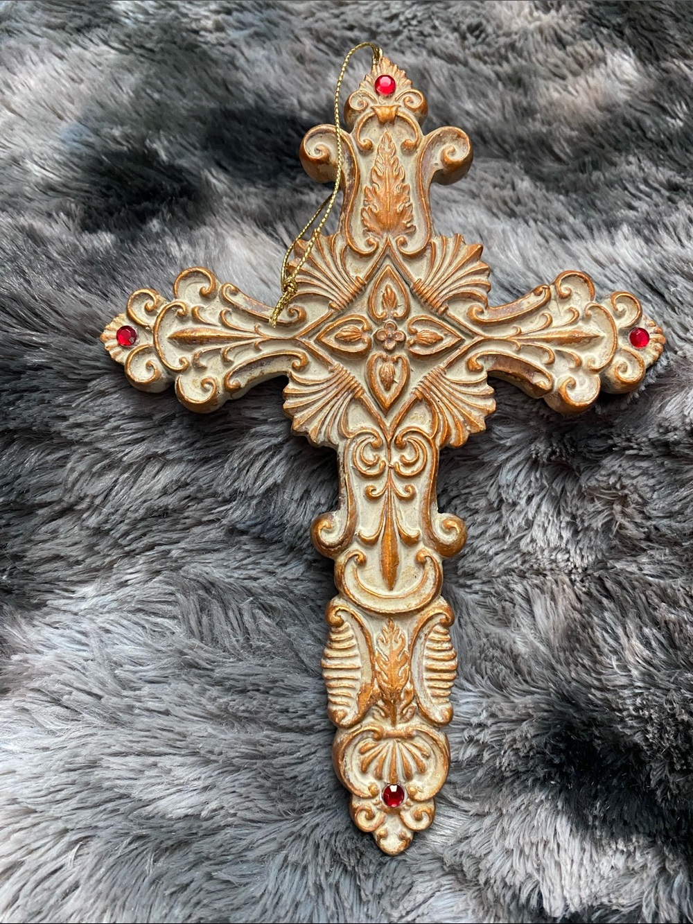 Decorative Gold-Tone Ornate Cross Holiday Ornament/ wall Hanging